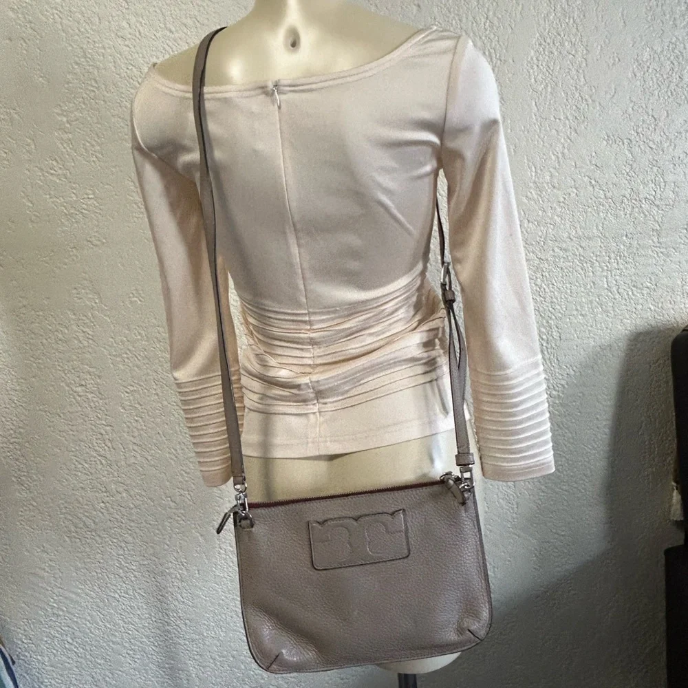 Tory Burch tory burch